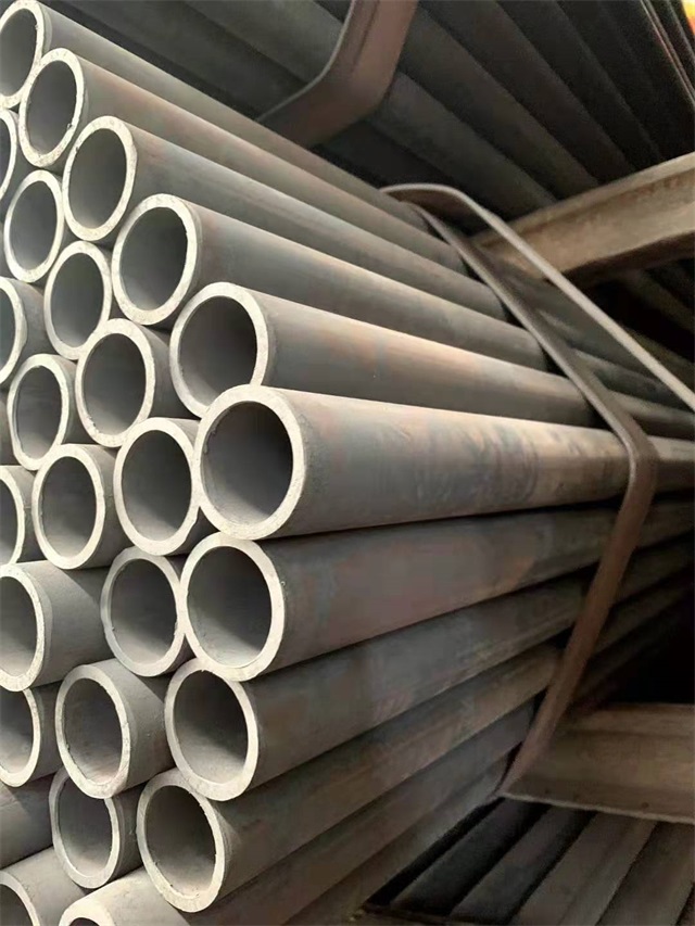 大连35#结构无缝钢管