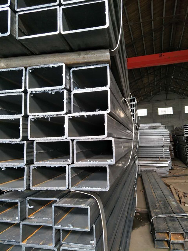 大连镀锌无缝钢管厂家