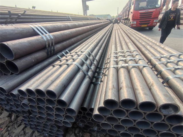 大连20#无缝钢管焊接